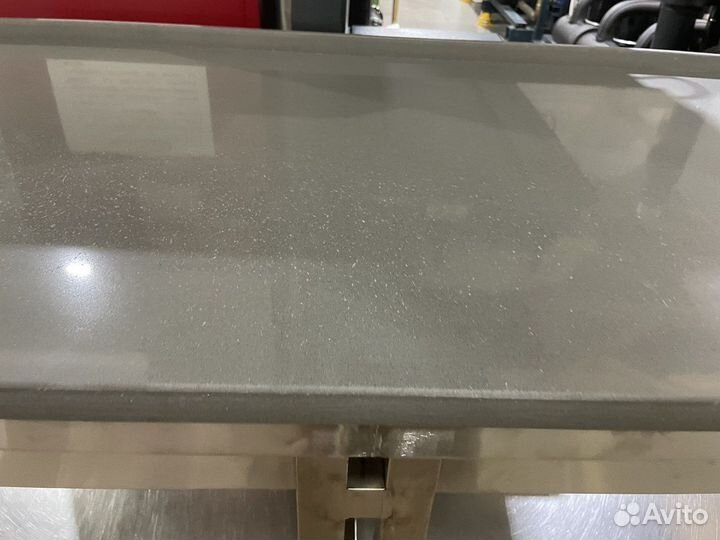 Кондитерский стол с каменной столешницей