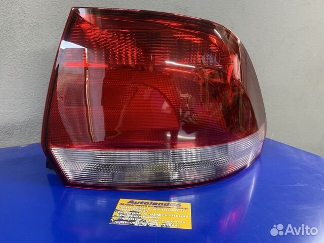 Фонарь задний правый volkswagen polo