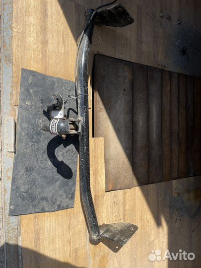 Фаркоп на Kia Rio 4