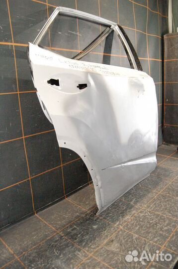 Дверь задняя правая - Lexus RX 4