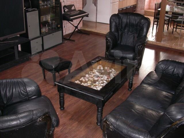 Комната 18 м² в 4-к., 2/2 эт.