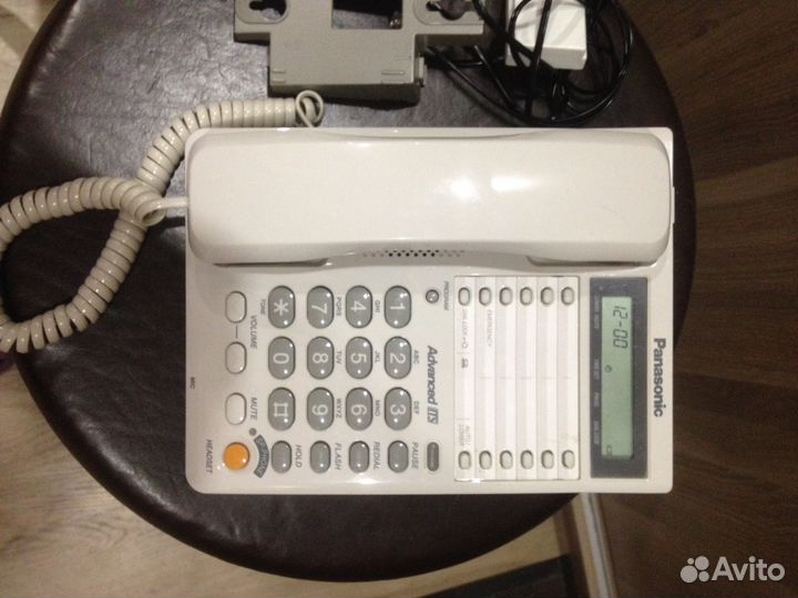 Телефон новый стационарный, 