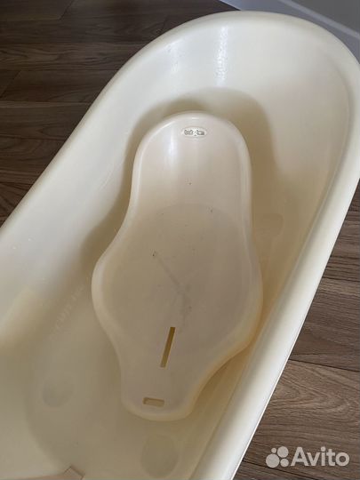 Детская ванночка с подставкой