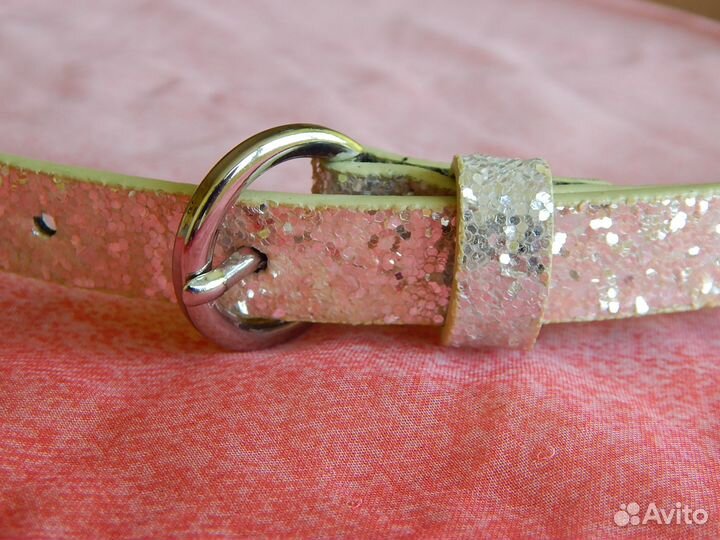 Ремень розовый с блёстками Бесплатно