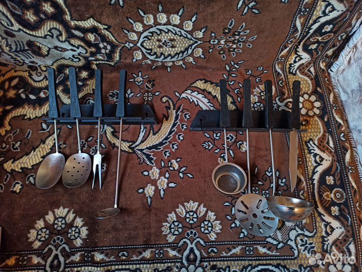 27-Посуда и приспособы на кухню