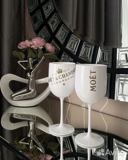 Бокалы под шампанское вино moet 2 шт пластик/акрил