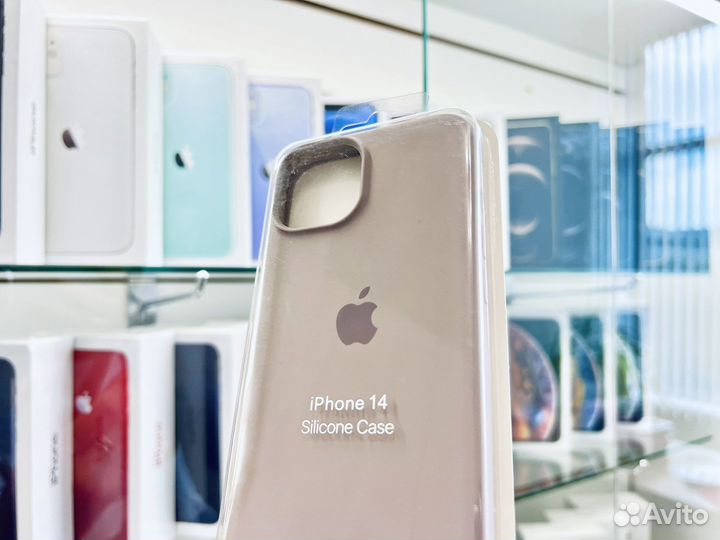 Чехол на iPhone 14, светло-серый