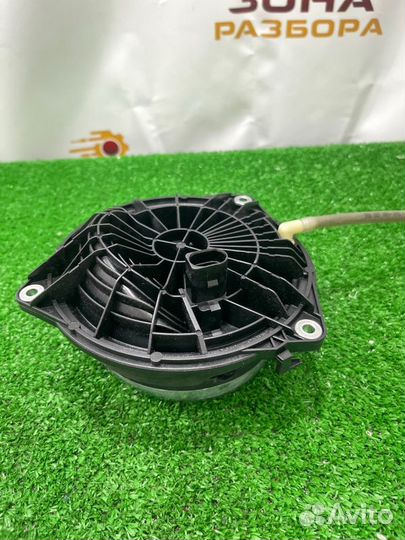 Ручка открывания багажника Volkswagen Golf Gti MK7