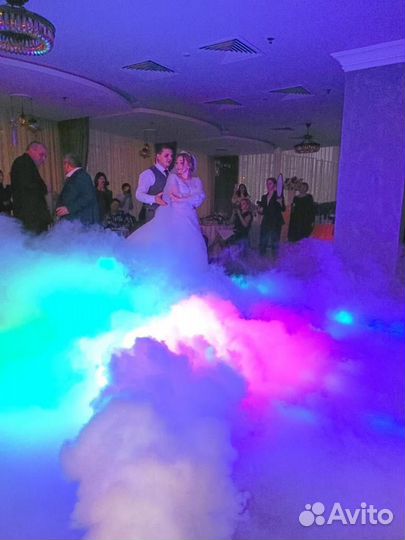 Тяжелый дым и холодные фонтаны на свадьбу