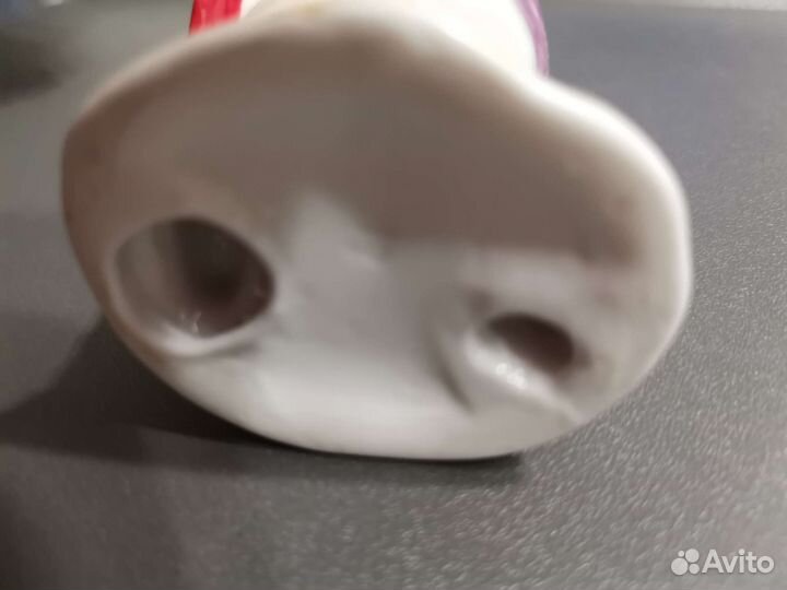 Статуэтка фарфор