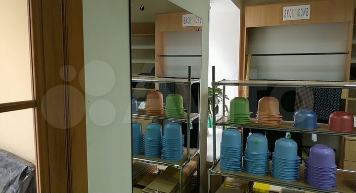 Торговая площадь, 56 м²