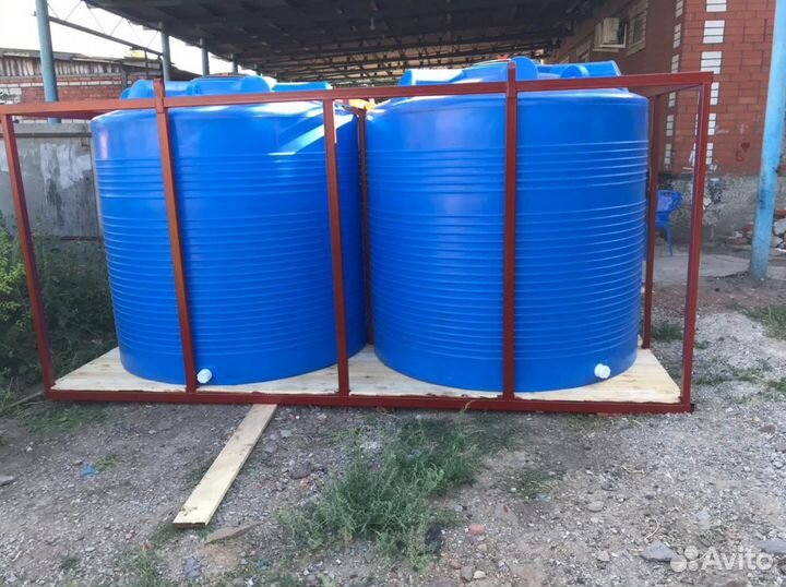 Пластиковые емкости в кассете