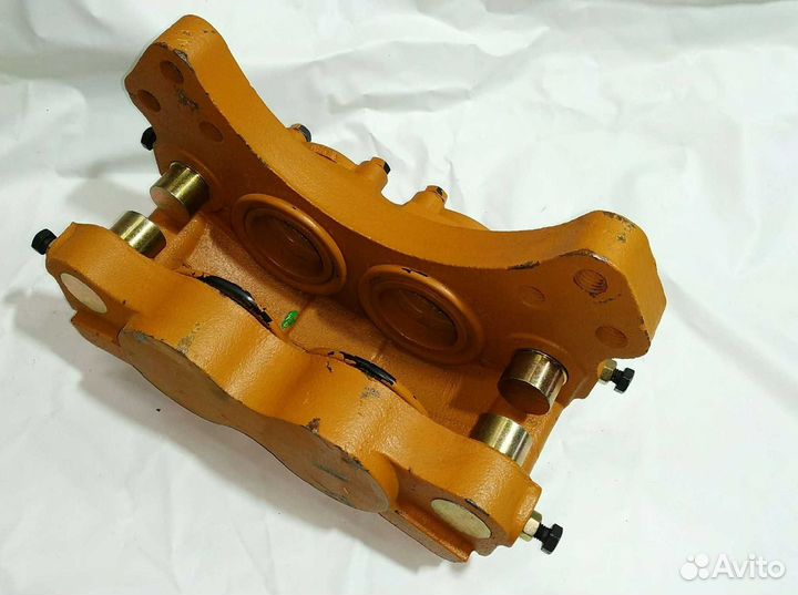 Суппорт тормозной под полукруглые колодки 72006560