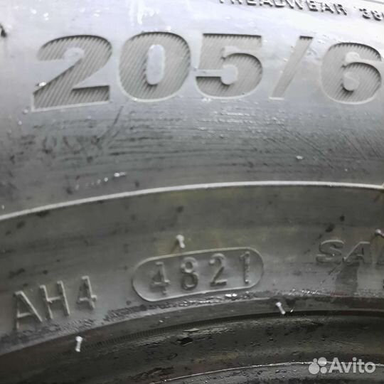 Kumho Ecsta HS51 205/65 R15 94V