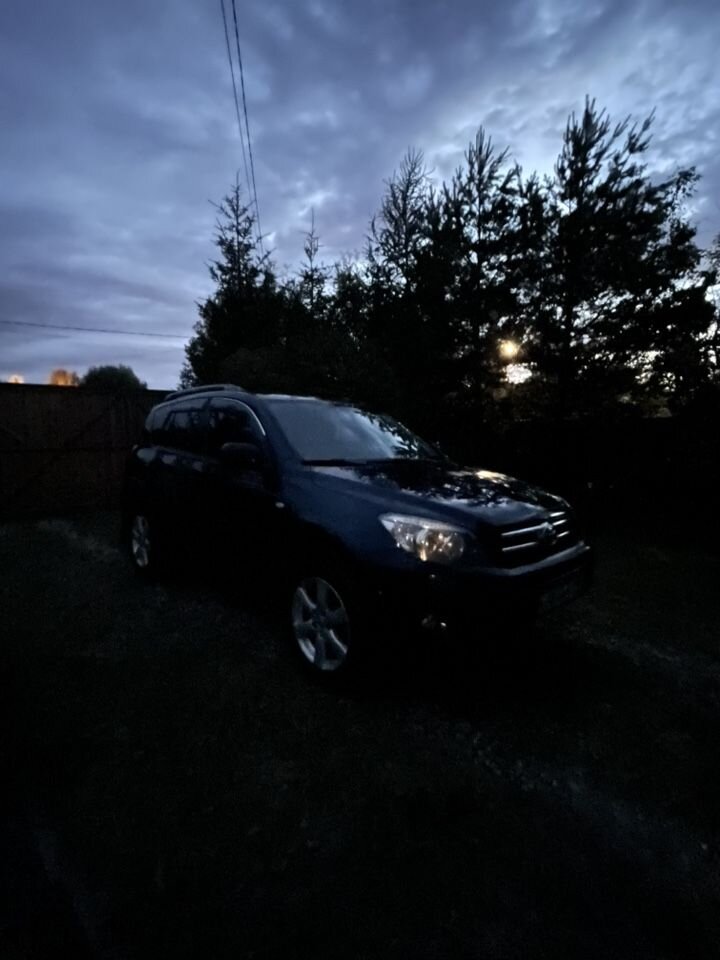 Toyota RAV4: фото владельца