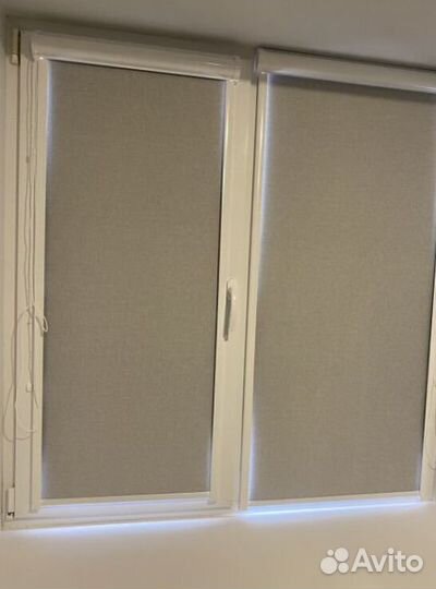 Рулонные шторы блэкаут в коробе ршк-7159