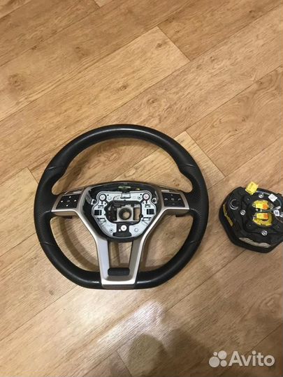 Руль на mercedes w212