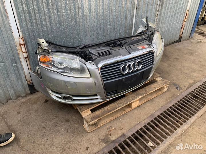 Передняя часть Ауди A4 B7 ксенон Audi A4 B7