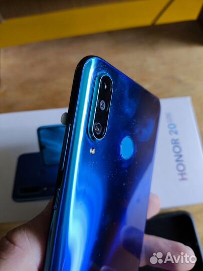 HONOR 20 Lite (Global), 4/128 ГБ