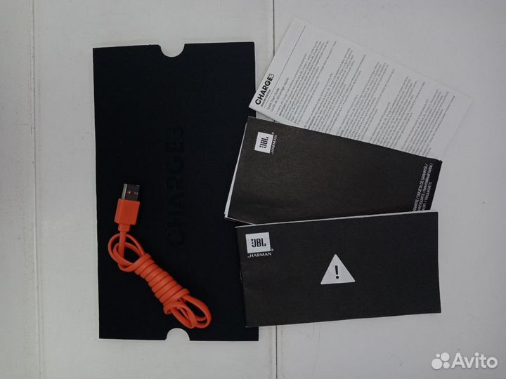 Портативная акустика JBL Charge 3 Stealth Edition