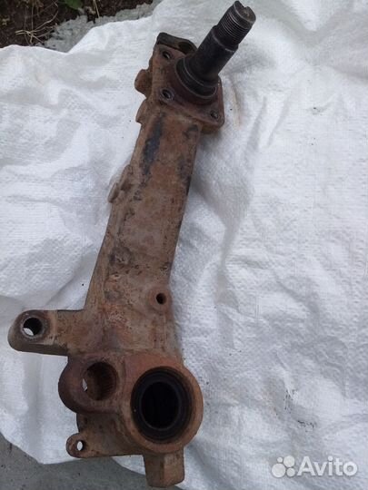 Рычаг задний правый Peugeot 206