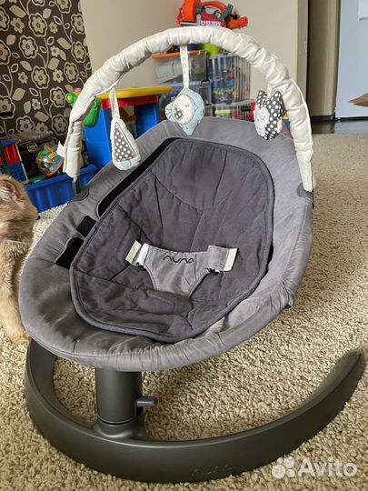 Nuna шезлонг+дуга с игрушками+ маскитная сетка