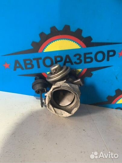 Дросельная заслонка Volkswagen Touareg