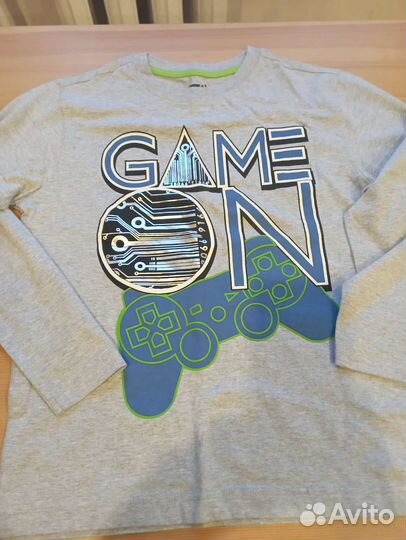 Лонгслив новый для мальчика