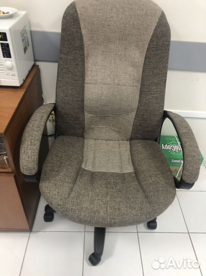 Кресло офисное