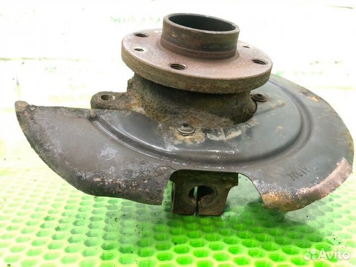 Кулак поворотный передний левый Renault Logan