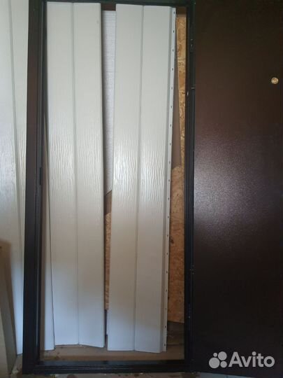 Дверь входная металлическая уличная