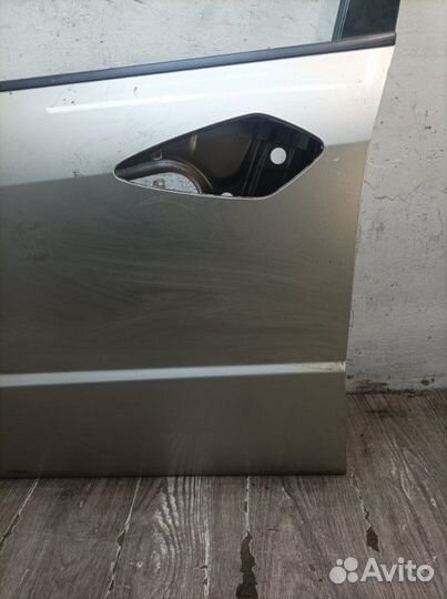 Дверь передняя левая Honda Civic хетчбэк 5дв