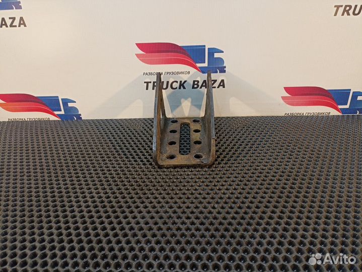 Кронштейн заднего амортизатора Scania 5-series