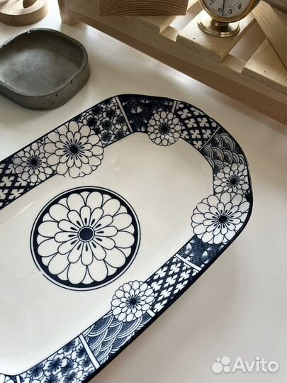 Керамическое блюдо