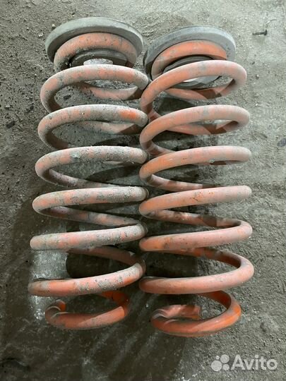 Задние пружины skoda yeti