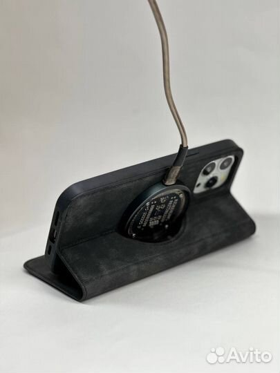 Чехол на iPhone 13 Pro Max Magsafe книжка