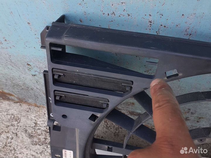 Дифузор вентилятора BMW X5 E53