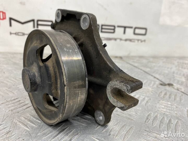 Б/У водяная помпа (охлаждения) Mazda Demio 2 DY3W