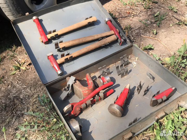 Набор жестянщика