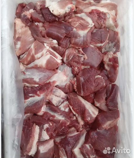 Мясо котлетное свинина, шея, карбонад