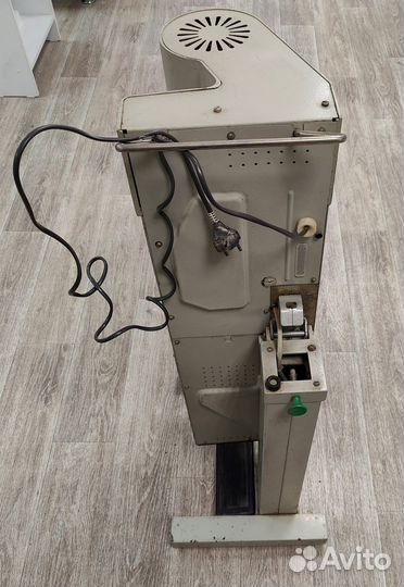 Гладильная машина Ульяна мгн-650