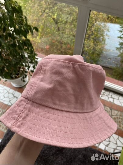 Розовая панамка NY