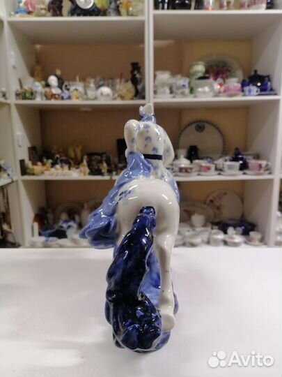 Статуэтка фарфоровая «Иван-царевич и Жар-птица»