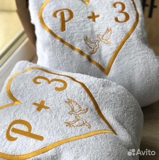 Халат с вышивкой