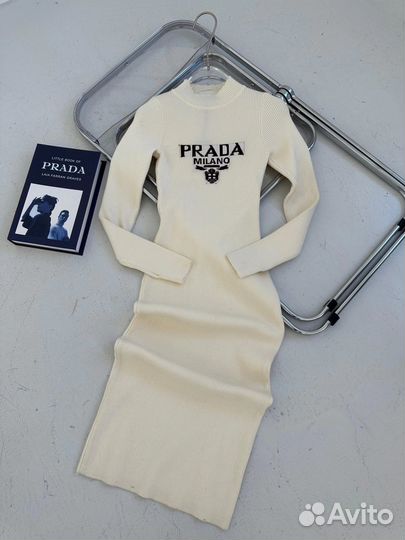 Платье Prada