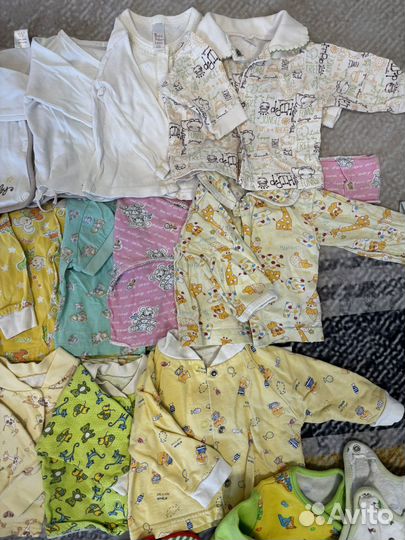 Вещи для новорожденных пакетом 56р-р