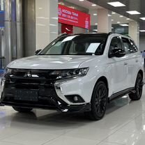 Mitsubishi Outlander 2.4 CVT, 2022, 50 км, с пробегом, цена 3 650 000 руб.