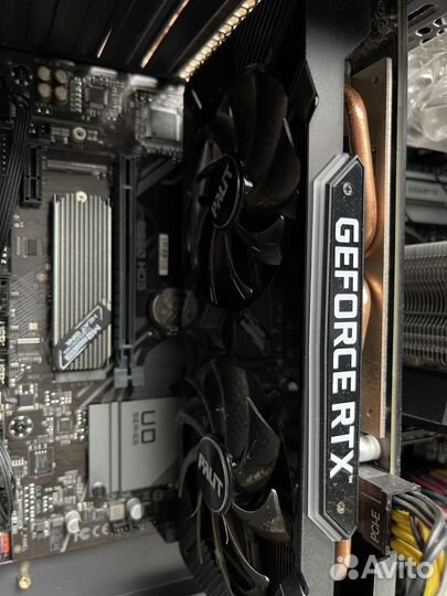 Игровой системный блок с монитором