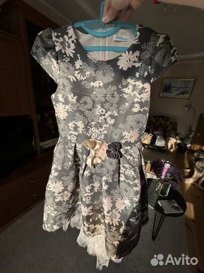 Платья для девочки нарядные с блёстками, вышивкой