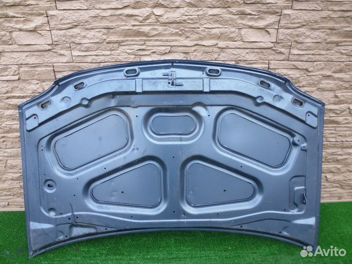 Рено Логан Лада Ларгус капот с 2005